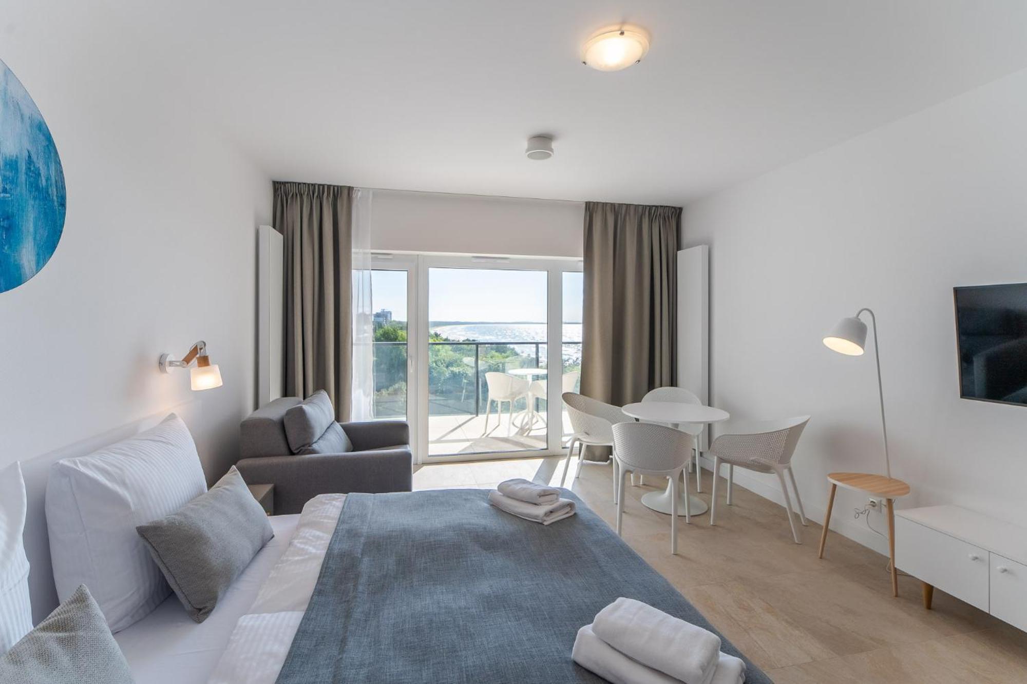 Aquamarina Prima Holiday Studios By The Beach By Noclegi Renters Miedzyzdroje Exterior photo